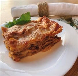 {{photo.Alt || photo.Description || 'Лазанья 200г'}}