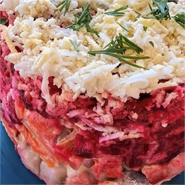 {{photo.Alt || photo.Description || 'Салат Селедка под шубой 200г'}}