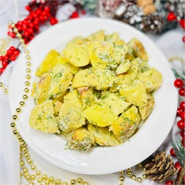 {{photo.Alt || photo.Description || 'Гарниры: Запеченый картофель с зеленью 800г'}}